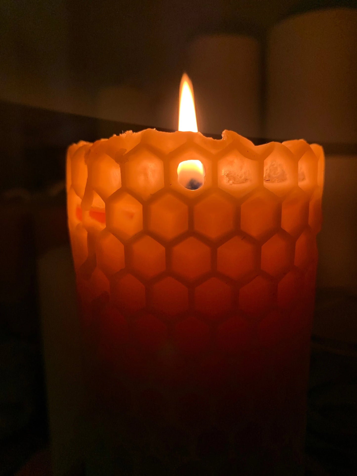 Pure Beeswax Honeycomb Pillar Candle ~ White Beeswax ~ Natural Yellow Beeswax ~ Centerpiece Candle ~ Natural Scent~ Hand poured candle.